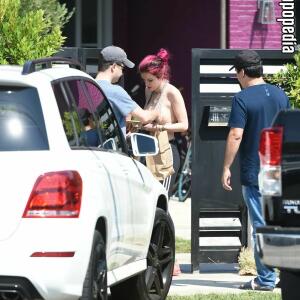 Bella Thorne onlyfans